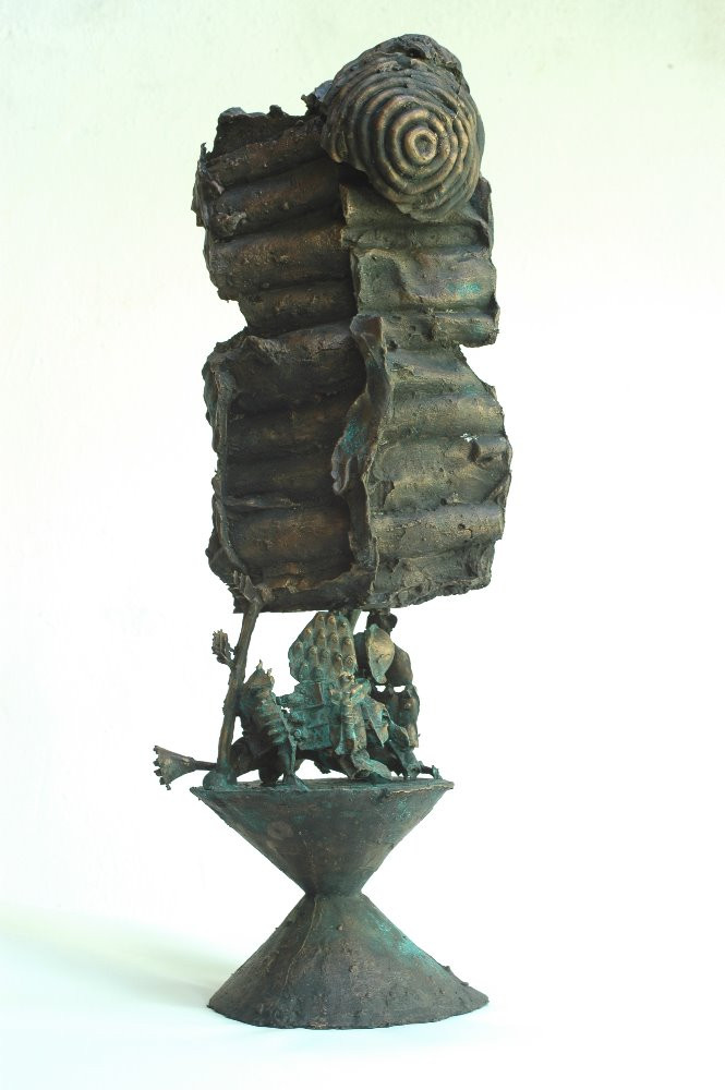 Tománek Z. - Stéla, 76x24x22cm, 2014, bronz